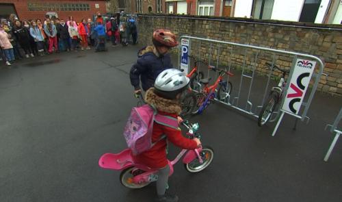 600 emplacements pour vélos dans les écoles liégeoises