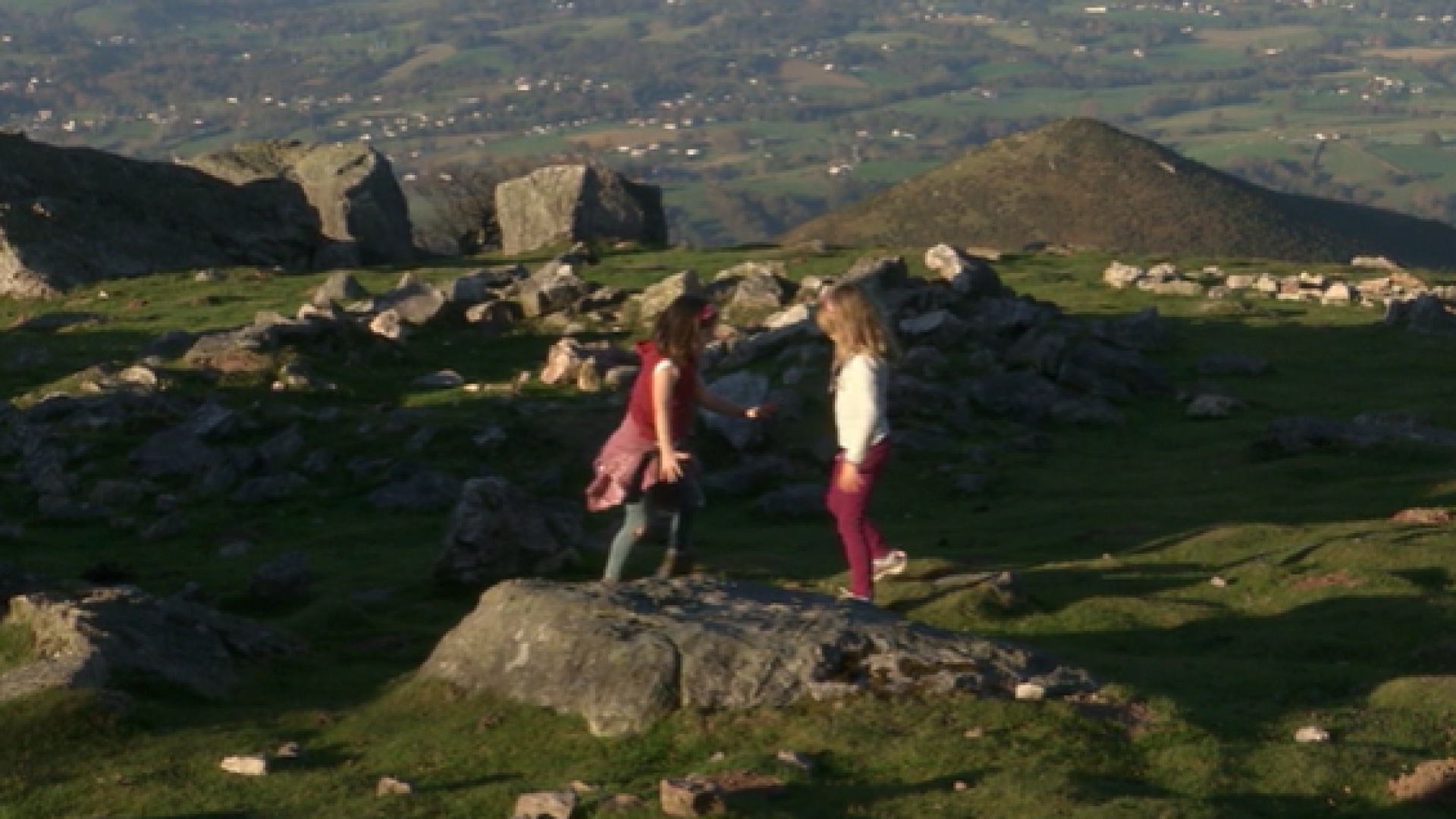 Paroles d'enfants d'ici et d'ailleurs: au Pays Basque