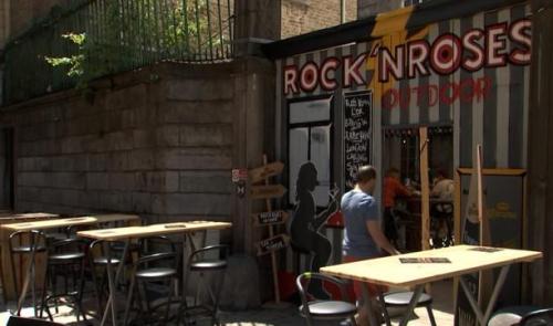 Une nouvelle terrasse dans le carré pour soutenir le Rock'n'Roses
