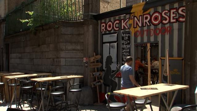 Une nouvelle terrasse dans le carré pour soutenir le Rock'n'Roses