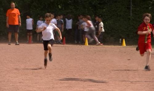L'athlétisme à l'école, c'est pas du vent !