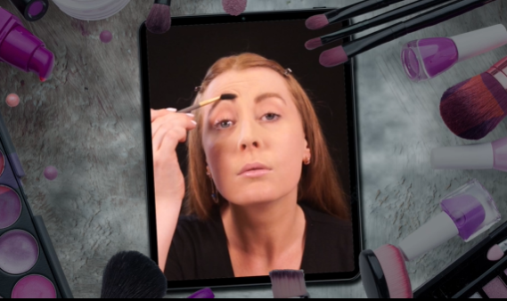 Make up: Sourcil caché