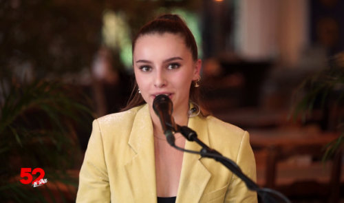 52 on stage: Zoé Joséphine