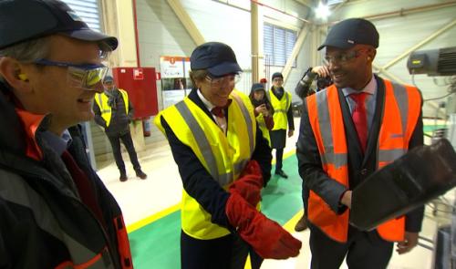 Visé: démonstration d'économie circulaire devant Elio Di Rupo 