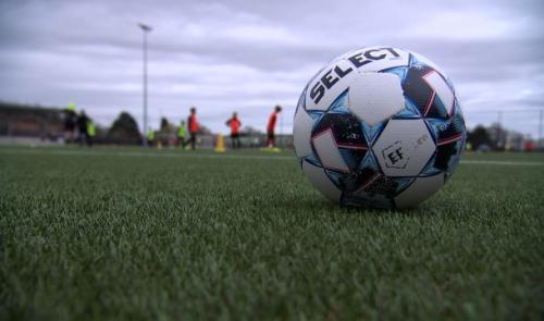 Les coulisses de l'académie pour jeunes footballeurs d'Emilio Ferrera 