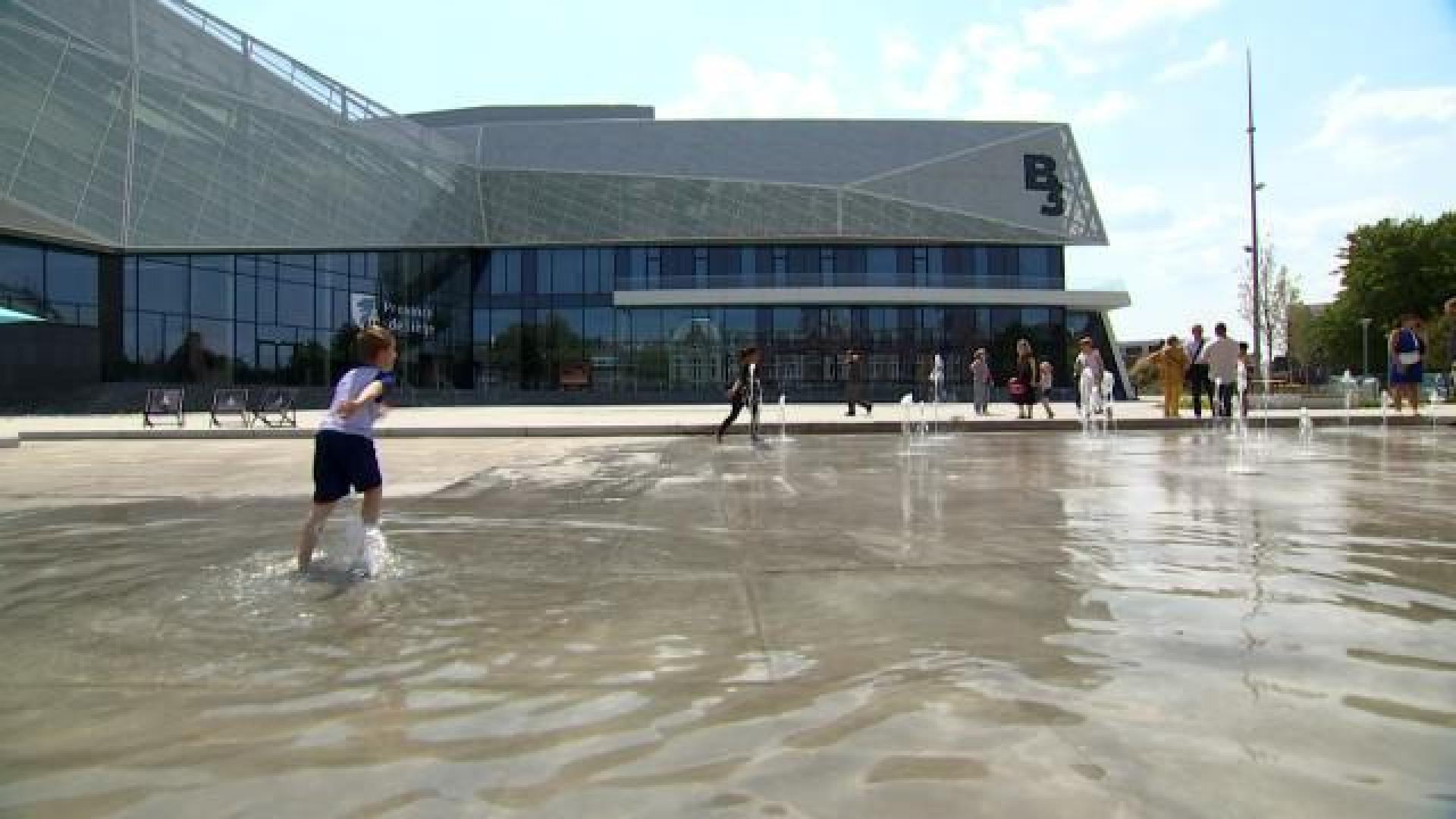 Grande fontaine et espaces verts : voici le nouveau visage du quartier de Bavière