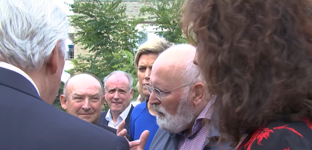 Frans Timmermans rencontre des victimes de la crise climatique