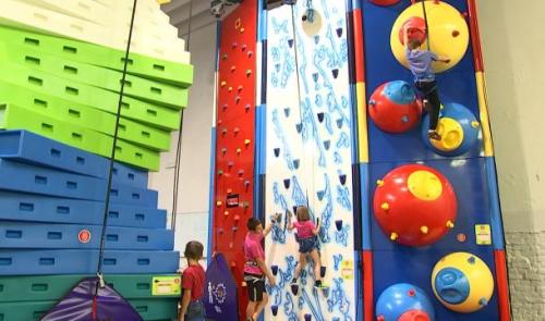 De l’escalade ludique pour les jeunes à l’asbl « Les Marmots »