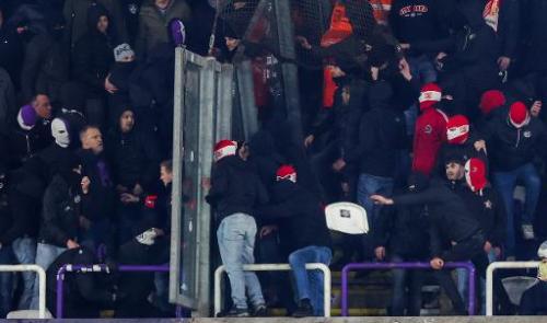 Les rencontres Standard - Anderlecht sans supporters jusqu'en 2025 