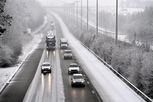 Alerte jaune aux conditions glissantes en provinces de Liège, Namur et Luxembourg