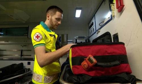 Urgent : Croix-Rouge ch. ambulancier h/f, formation assurée