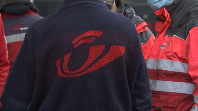 Début des actions syndicales chez bpost: pas de courrier ni de journaux distribués lundi