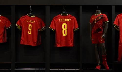 Le nombre de maillots de foot saisis à Bierset en augmentation