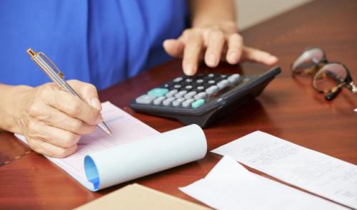 Trois Belges sur dix ont un revenu qui leur permet tout juste de boucler le mois