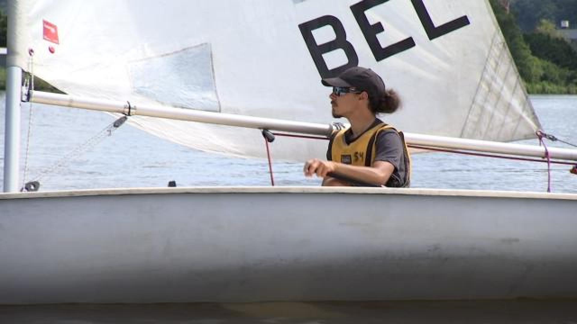 Stage de voile au Royal Yacht Club de la Meuse: sans vent, on s'adapte!