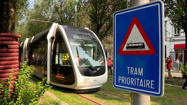 Tram: attention à votre sécurité! 