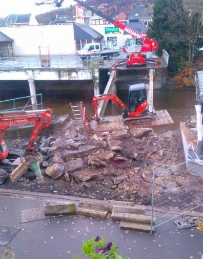 Chênée  : le pont est détruit