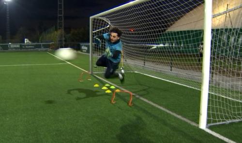 AGK1, l'académie des gardiens de but par excellence