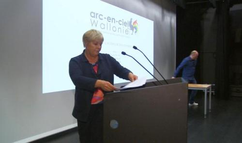 Arc-en-ciel : 10 ans d'action LGBT et un groupe d'action scolaire