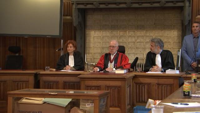 Assises.: Francis Kaiser avoue un homicide dans un contexte de suicide collectif