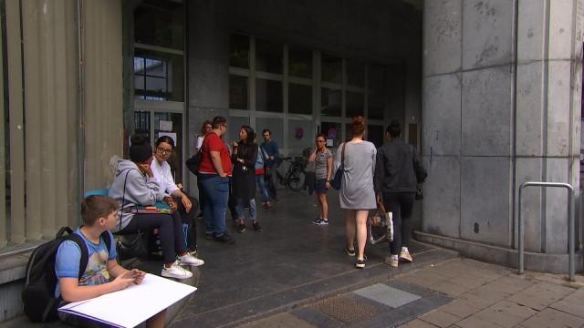 Athénée de Waha : les cours reprendront lundi 