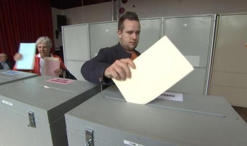 Awans: Ambiance conviviale au bureau de vote de Fooz
