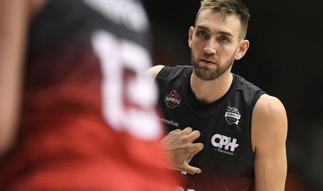Axel Hervelle (37 ans) part à la retraite