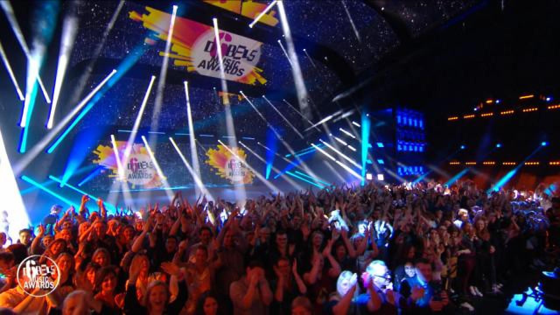 Baloji, It it Anita et Anthony Sinatra aux D6Bels Music Awards