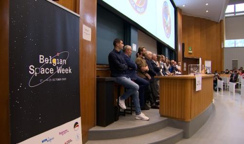 Belgian Space Week : 600 élèves rencontrent des astronautes de la NASA