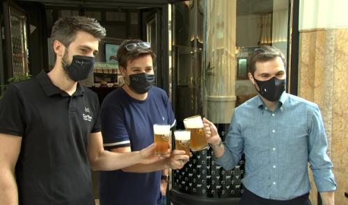 Une bière parfumée au bacon, santé et bon appétit !