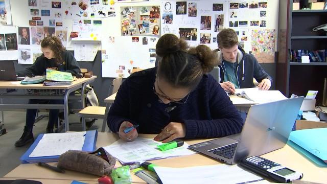 Un blocus en groupe et encadré par des professeurs