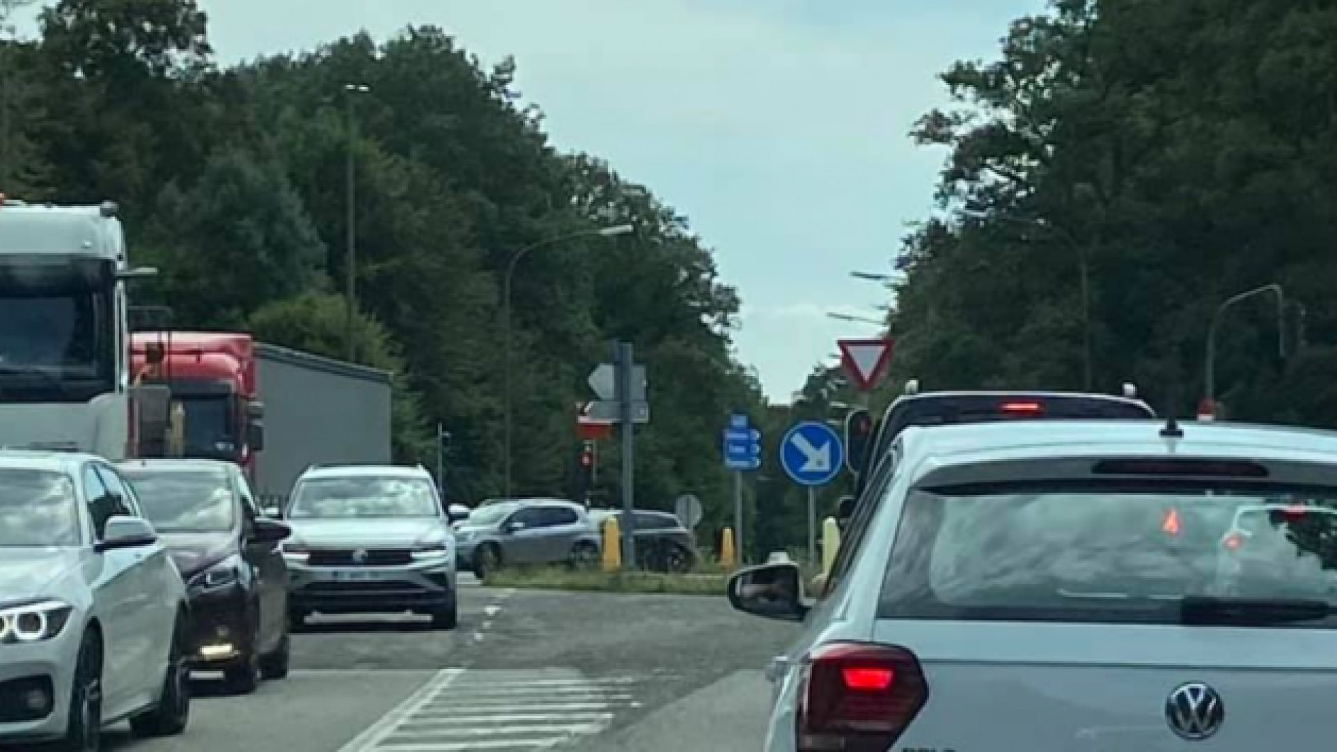 Boncelles en alerte : une mallette suspecte sème le chaos