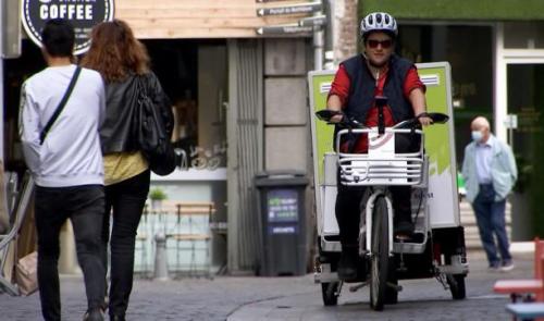 Bpost lance ses tournées vélos cargo et remorque à Huy