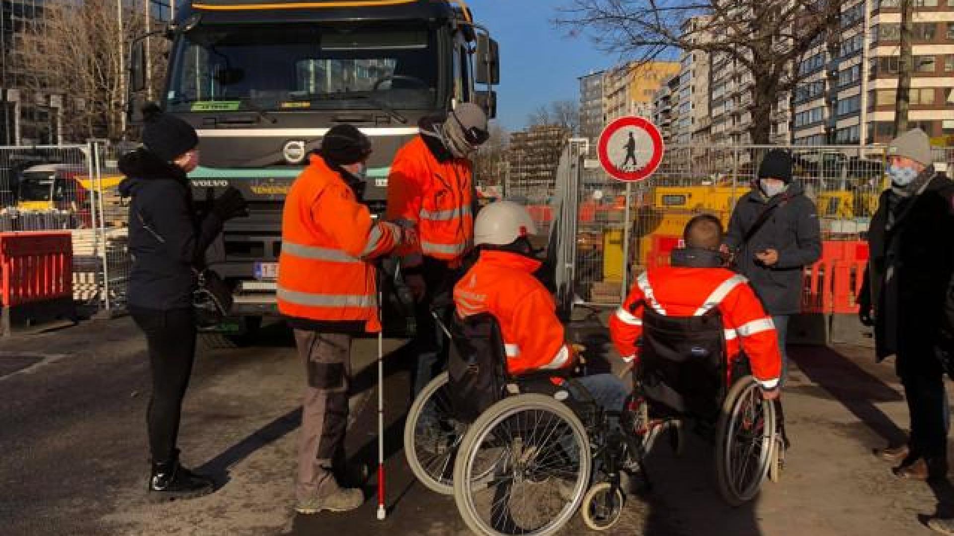 Chantier du tram : collaboration avec les personnes à mobilité réduite