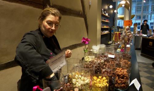 Un SOS pour sauver Pâques à la chocolaterie