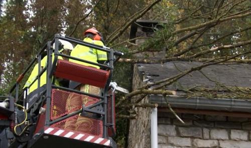 Ciarán a bien soufflé: les pompiers très sollicités