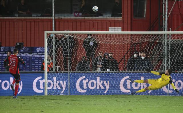 Coupe : le RFC Seraing cède aux tirs au but