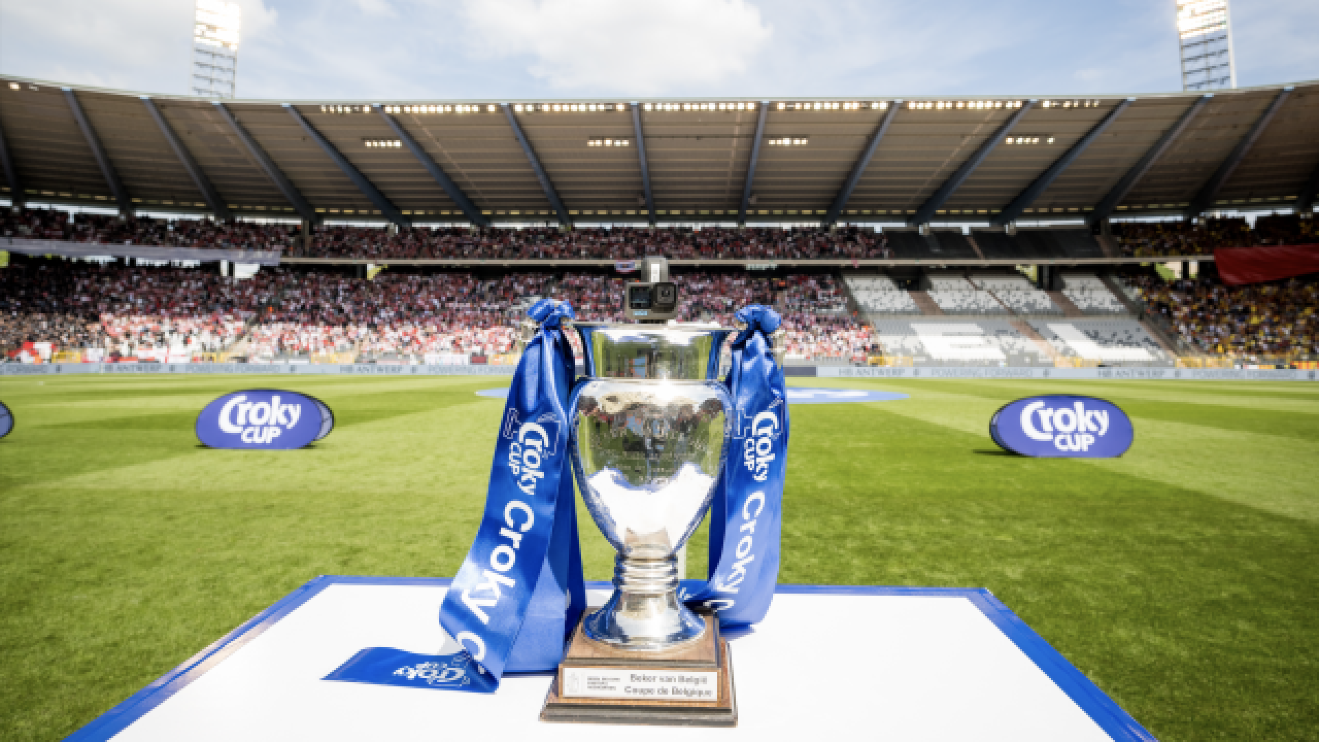 Coupe : Visé hérite de Genk, le Standard défiera Harelbeke