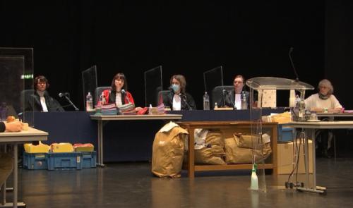 Cour d'assises délocalisée au Palais des Congrès