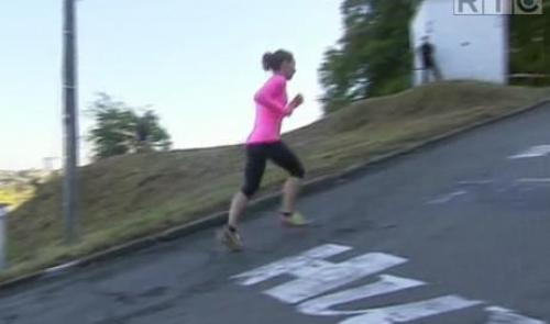 Crazy Hill Running... ou le mur de Huy contre la montre à pied !