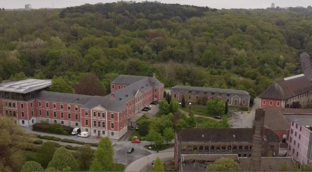 Cristal Park: la procédure de réorganisation judiciaire n'est pas prolongée
