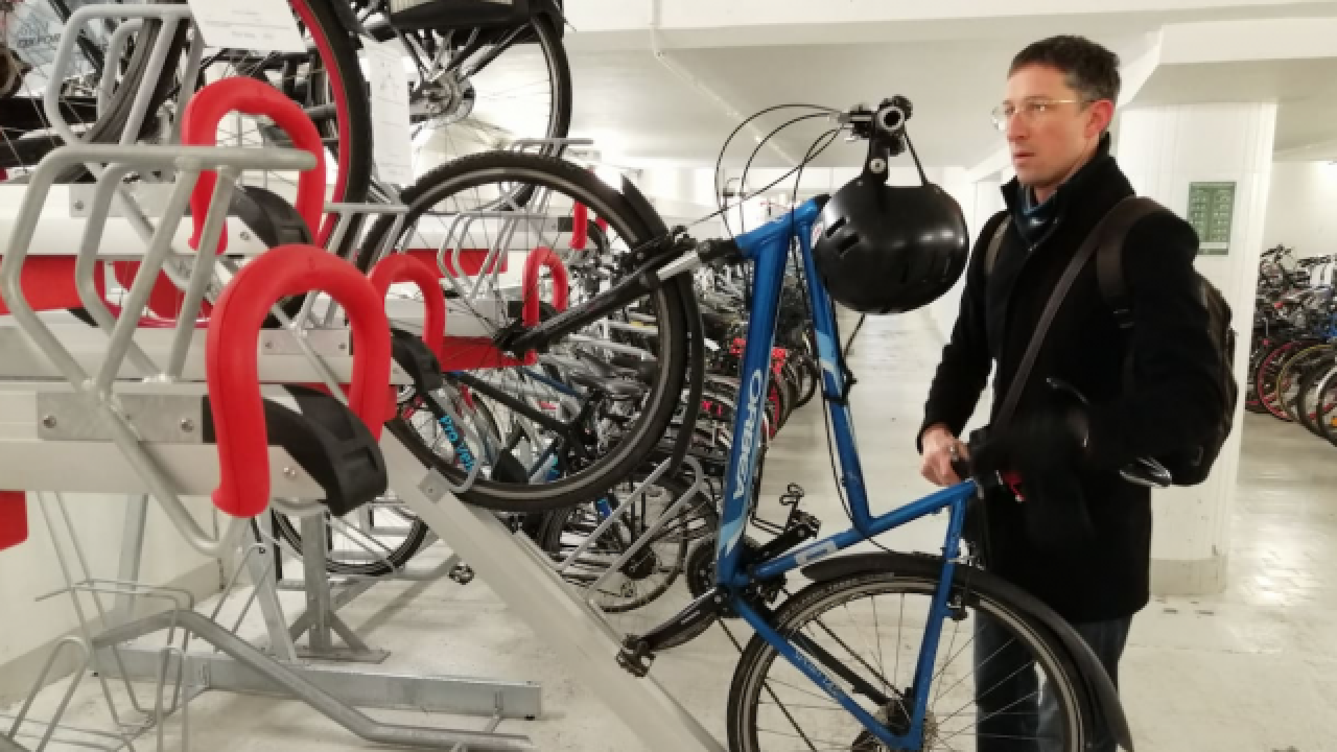 De nouvelles places de parking vélo à la gare des Guillemins