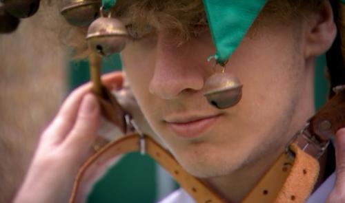 Derniers préparatifs et retour des chars au carnaval de Tilff