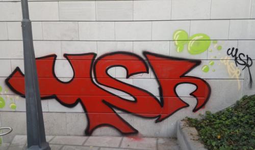 Des citoyens interpellent les autorités face à la multiplication de graffitis