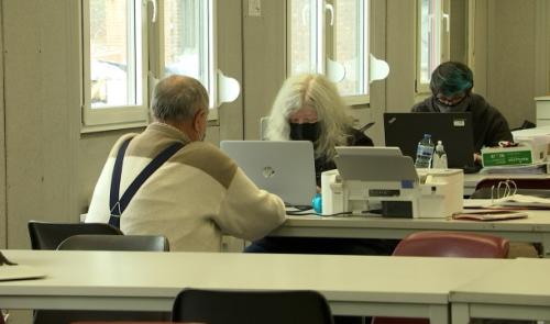 Des écrivains publics viennent aider les sinistrés 