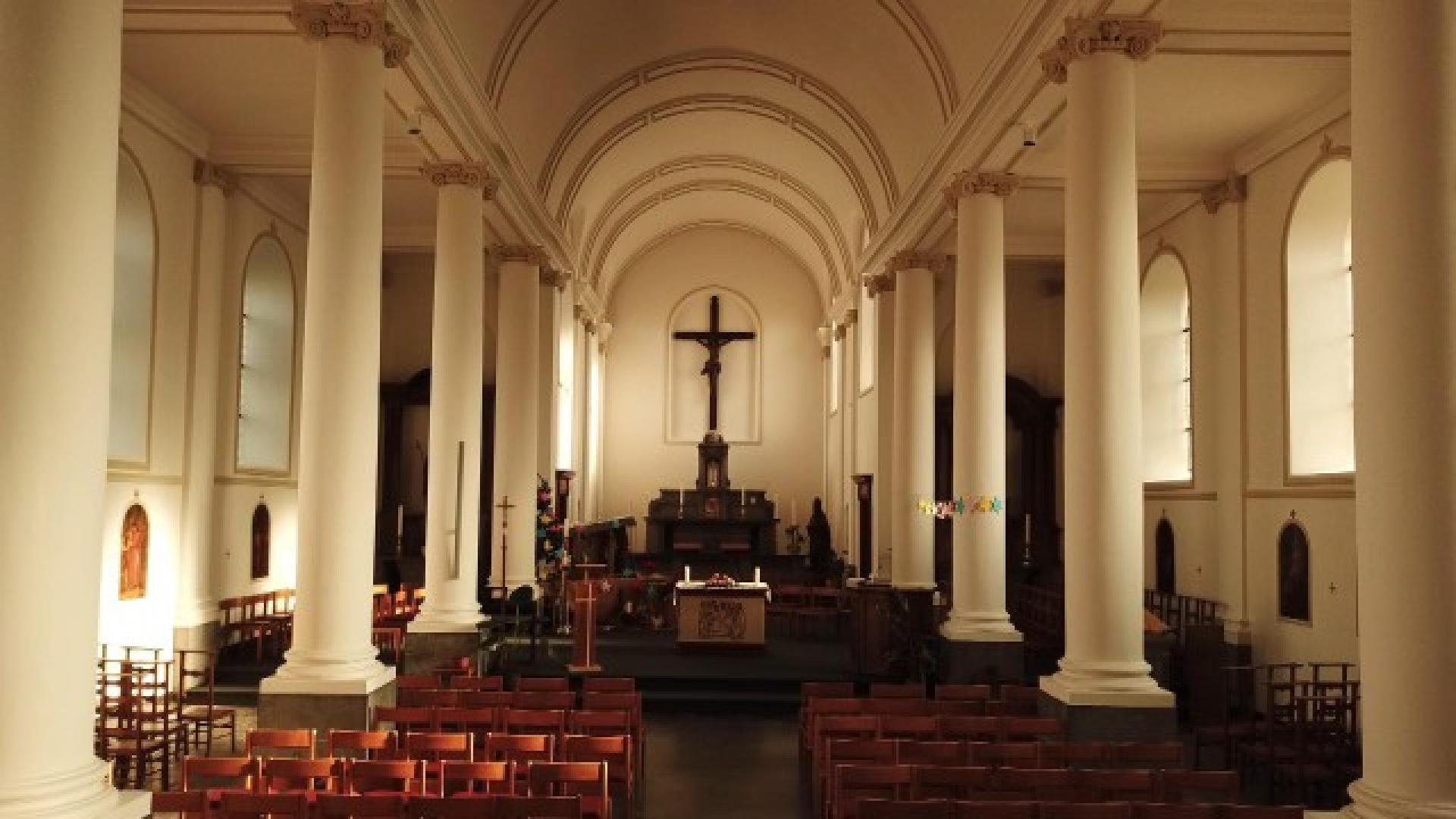 Eglise : plus de célébrations en présentiel