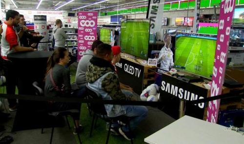 FIFA 18 :  des gamers pros en démonstration à Herstal 