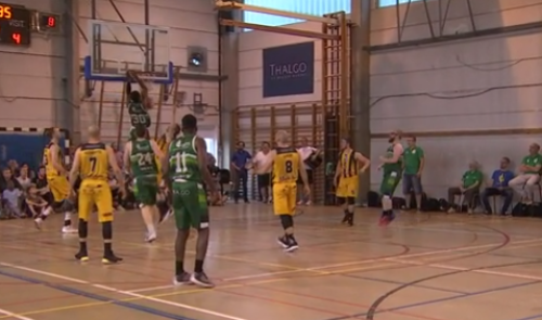Finale de D3 basket : Belleflamme prend l'avantage