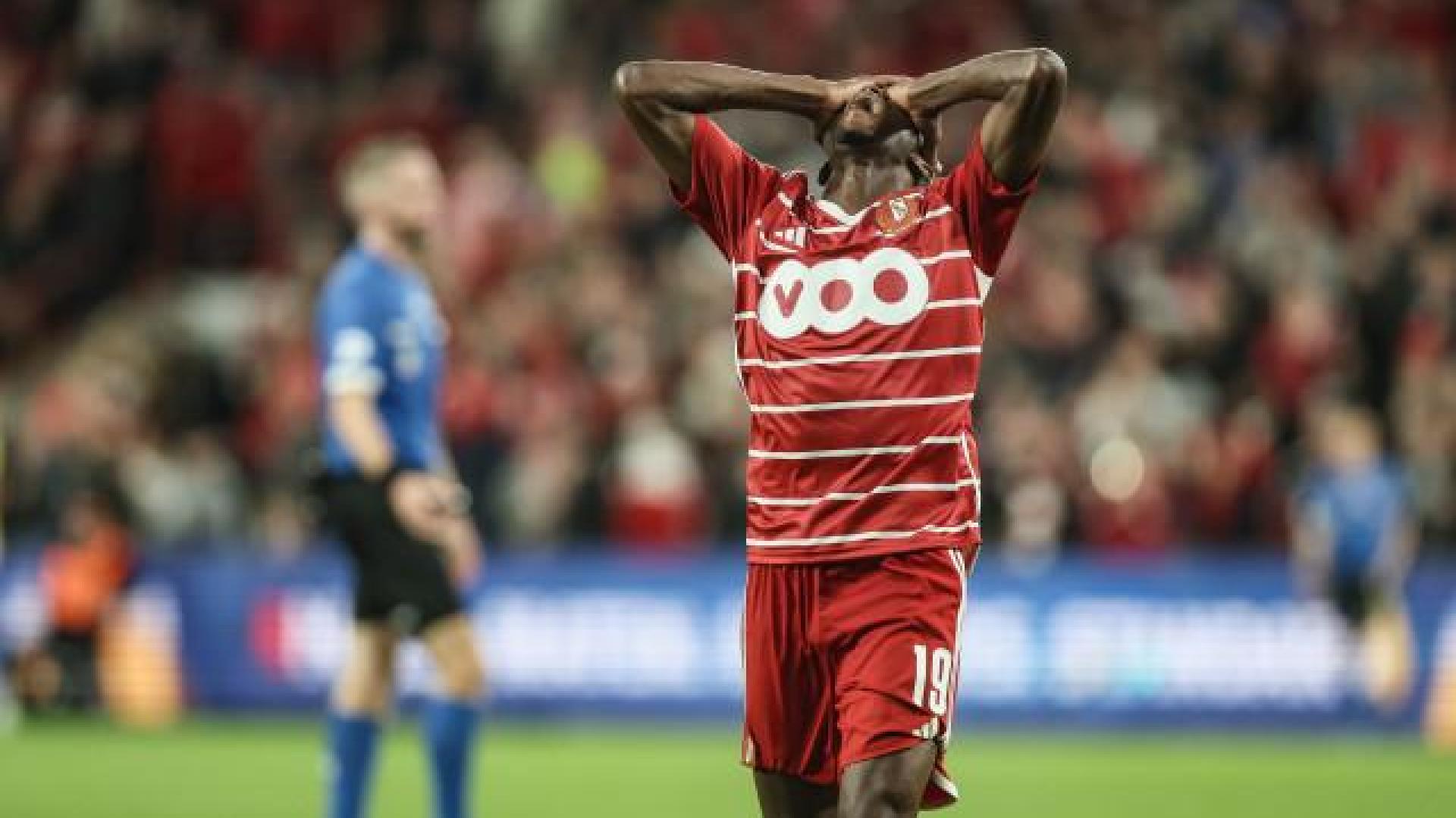 Football : même face à la lanterne rouge, le Standard n'y arrive pas