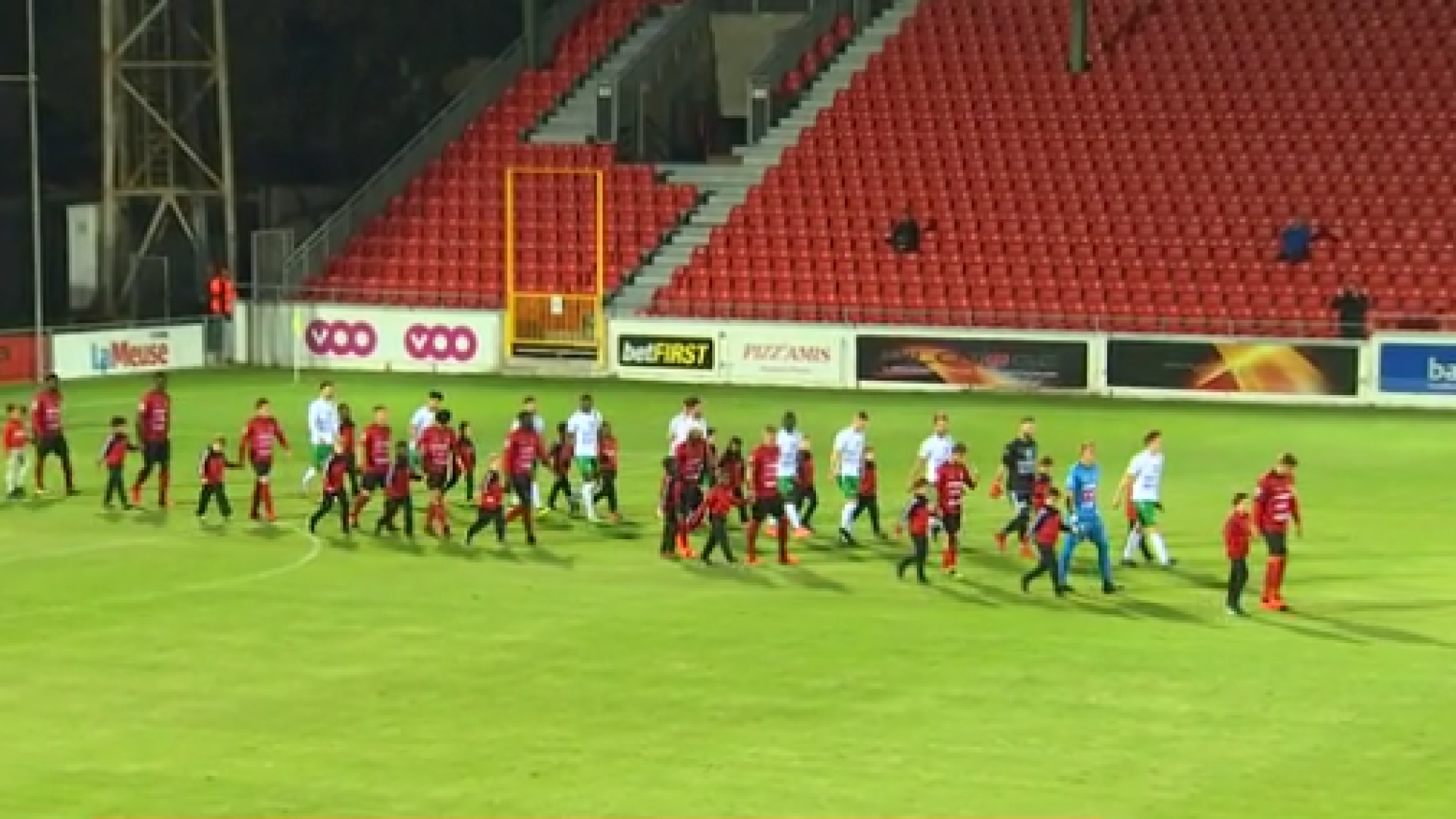 Football : Seraing - Chatelet